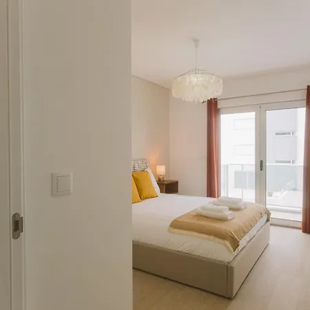 25 - Seaside Retreat Peniche