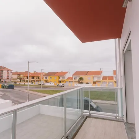 25 - Seaside Retreat * Peniche